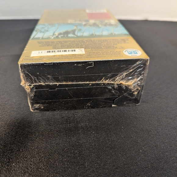 Jurassic Park Collectors Edition VHS NEW - Picture 6 of 6